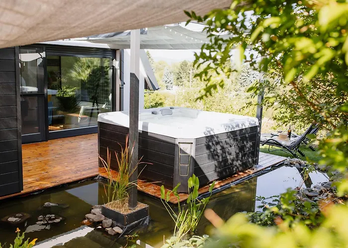 A Hely Ahol * Nagymaros